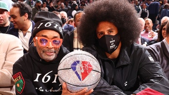 Colin Kaepernick heckled after attending Knicks game with Spike Lee