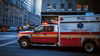 First responders in Illinois trying to break free from unions