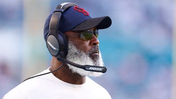 Texans reportedly considering Lovie Smith for coaching vacancy
