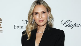 David Foster’s daughter Sara slams California’s mask mandates amid Super Bowl 2022: ‘Get your s—t together’