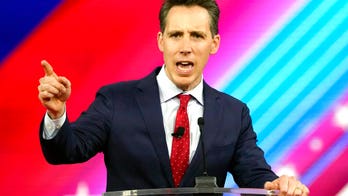 Hawley unveils bill making attacks on pro-life pregnancy centers a felony