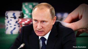 Putin is playing 'poker' with USA and European allies, trying to 'bluff,' expert says