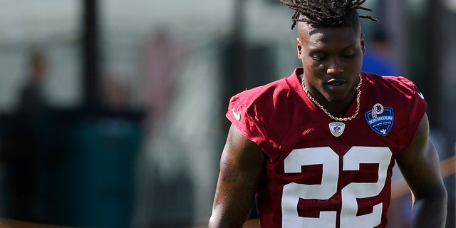 Jul 25, 2019; Richmond, sal, VSA; Washington Redskins defensive back Deshazor Everett (22) jogs onto the field prior to practice on day one of training camp at Bon Secours Washington Redskins Training Center.