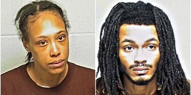 Jannie Perry, de 38 años, y Jeremiah Perry, de 20, enfrentan cargos de asesinato en primer grado y están detenidos con una fianza de $5 millones y $3 millones, respectivamente.  (Fiscal del Estado del Condado de Lake)