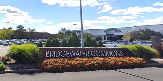 The New Jersey mall where two teens got into a fistfight.