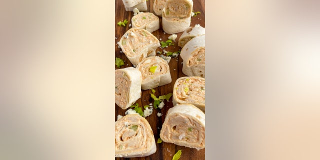 Buffalo Chicken Pinwheels from MidwesternHomeLife.com.