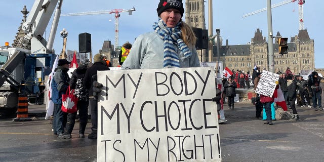 Support pours in for Canadian truckers protesting Prime Minister Justin Trudeau's COVID-19 vaccine mandate
