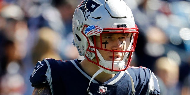 Tom Brady's ex-teammate Cassius Marsh talks QB's career, theorizes why he may not be done with football 5 New England Patriots defensive end Cassius Marsh before a game between the New England Patriots and the Carolina Panthers on Oct. 1, 2017, at Gillette Stadium in Foxborough, Massachusetts.