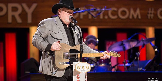 Dallas Wayne during a performance at the Grand Ole Opry in Nashville. "Music is a universal language to people," Egli ha detto. "Music means things to people." One of the singles off his new album this year is "I Hit The Road (And The Road Hit Back)."