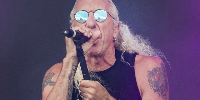 Dee Snider, the lead singer of Twisted Sister is completely on board with his 1984 hit record "We’re Not Gonna Take It," being used by Ukrainians amid Russia's invasion — and he said as much in a Twitter post on Saturday.