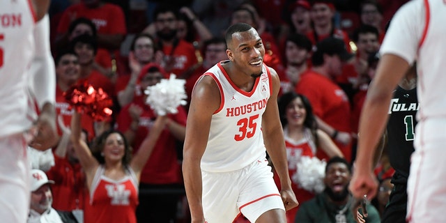 Fabian White Jr, No. 6 Houston Win 11th Straight 