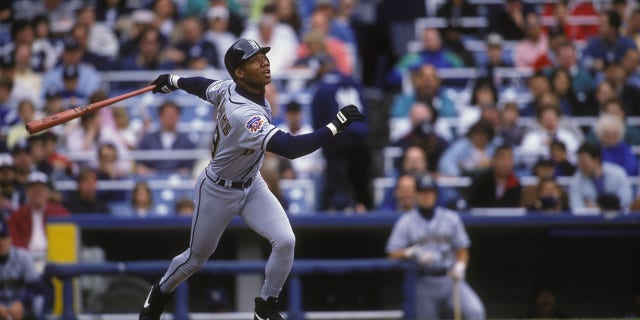 Gerald Williams, ex-Yankees outfielder, dead at 55 after battle with cancer 5 Gerald Williams # 29 of the Milwaukee Brewers bats during a baseball game against the New York Yankees on June 1, 1997 at Yankee Stadium in New York, New York.