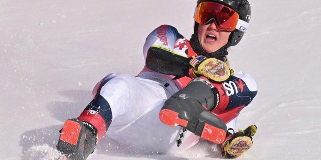 USA's Nina O'Brien falls in the second run of the women's giant slalom during the Beijing 2022 Winter Olympic Games at the Yanqing National Alpine Skiing Centre in Yanqing on Feb. 7, 2022. 