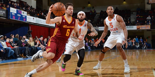 Michael Stockton #6 of the Canton Charge drives to the basket against the Westchester Knicks during the game at the Westchester County Center on March 3, 2016 in Westchester, New York.