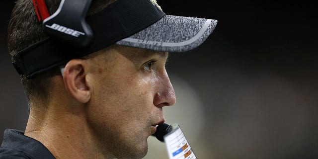 Defensive coordinator Dennis Allen of the New Orleans Saints reacts during a game at Mercedes-Benz Superdome on Sept. 1, 2016 in New Orleans, Luisiana. 