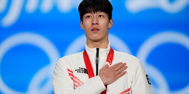 2022 Winter Olympics: South Korean gold medalist Hwang Dae-heon hopes for 'fried chicken pension' 2 Gold medalist Hwang Dae-heon of South Korea performs his national anthem during the medal ceremony for the Men's 1500 Meters Short Track Speed Skating event at the 2022 Winter Olympics on Thursday, February 10, 2022 , in Beijing.