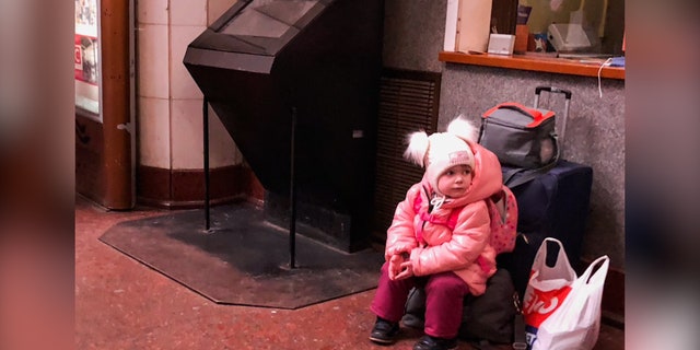 Marotta posted this picture on Twitter, writing: "A little refugee waiting for a way out."