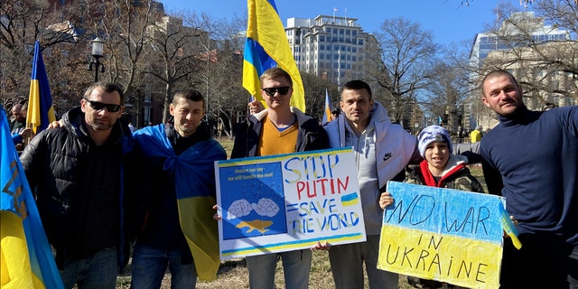 Ukrainian Americans protest outside the White House in Washington, D.C., calling on the U.S. to do more to help Ukraine.