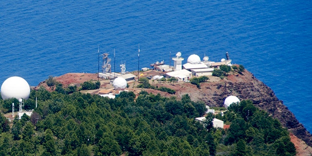 Radar and communication equipment at Pacific Missile Range Facility, Barking Sands, Kauai, Hawaii, USA.