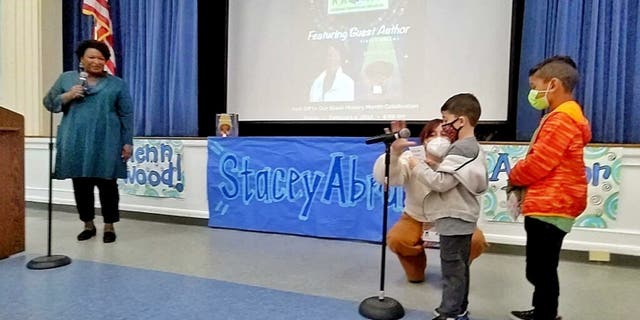 Georgia Democratic gubernatorial candidate Stacey Abrams spoke without a mask to masked students at Glennwood Elementary School in Decatur, Georgia, Friday, Feb. 4, 2022. (Photo: OutKick)