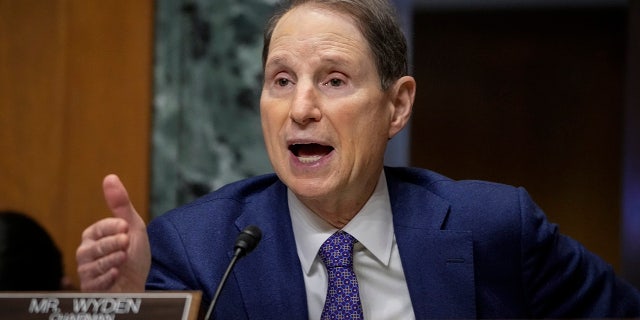 Committee chairman Sen. Ron Wyden (D-OR) questions U.S. Surgeon General Dr. Vivek Murthy during a Senate Finance Committee hearing about youth mental health on Capitol Hill on February 8, 2022 in Washington, DC. 