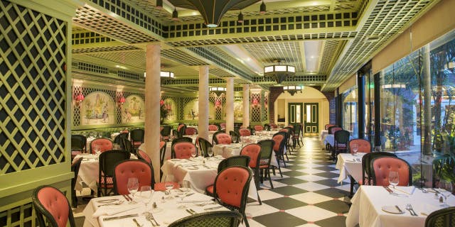 Brennan’s is the birthplace of the now-famous bananas foster. It's located in New Orleans, Louisiana.