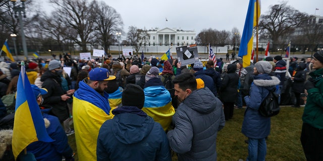 WASHINGTON, USA - FEBRUARY 24: Ukrainians gather in front of the White House in Washington, USA to stage a protest against Russia's attack in Ukraine on February 24, 2022. 