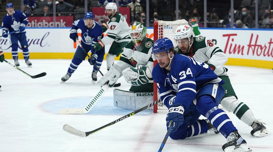 Auston Matthews Has 2 Goals To Take NHL Lead, Maple Leafs Beat Wild ...