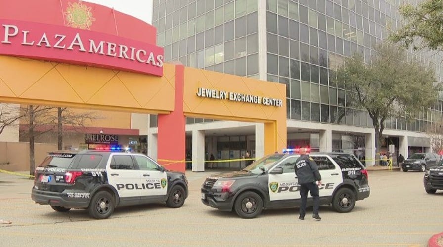 Texas mall shooting leaves offduty constable, suspect dead Fox News
