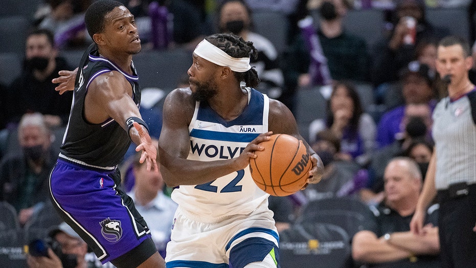 Timberwolves sign Patrick Beverley to 1-year, $13M contract extension