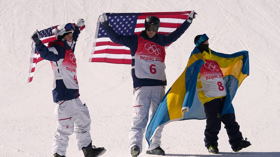 Epic tricks lift US freestyle skiers to 1-2 Olympic finish