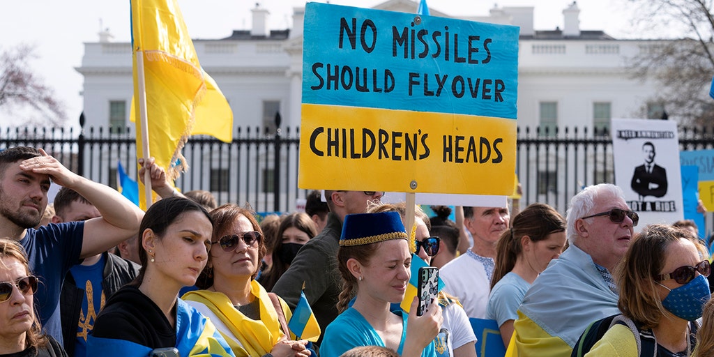 AP22065795399110.jpg?ve=1&tl=1