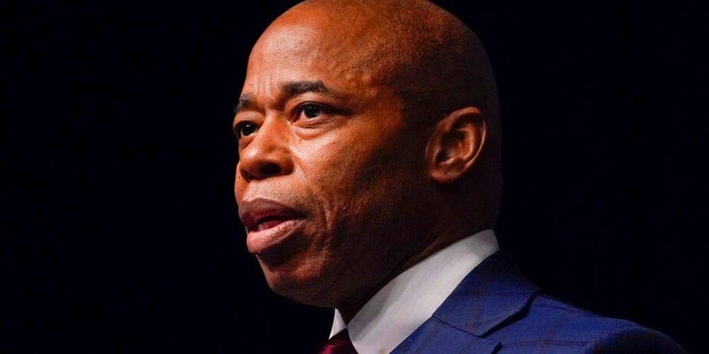 Mayor Eric Adams applauds NYPD over handling of suspect accused of killing food delivery man - Vimarsana News