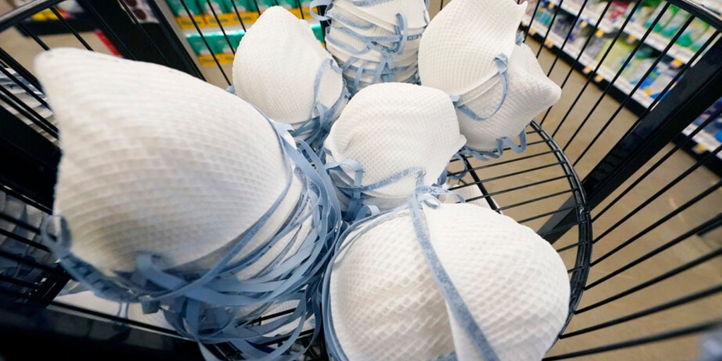 Milwaukee schools reinstate mask requirement after one day without them - Vimarsana News