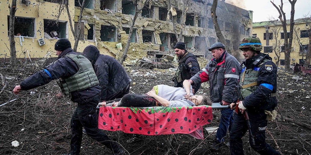 US doctors provide free telehealth for Ukrainian soldiers, civilians, refugees - Vimarsana News