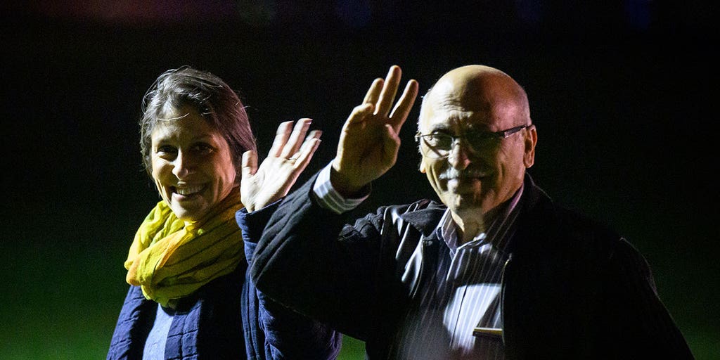 Iran releases 2 British citizens after striking deal - Vimarsana News