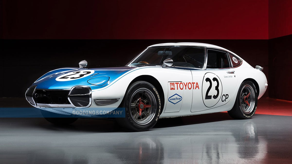 Toyota 1967 2000 GT sports car sold for record $2.5 million | Fox News