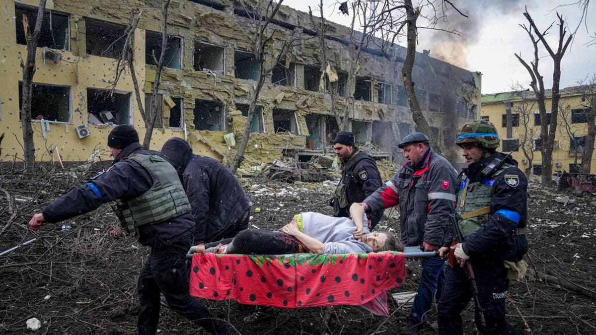 Russia Mariupol Ukraine attack