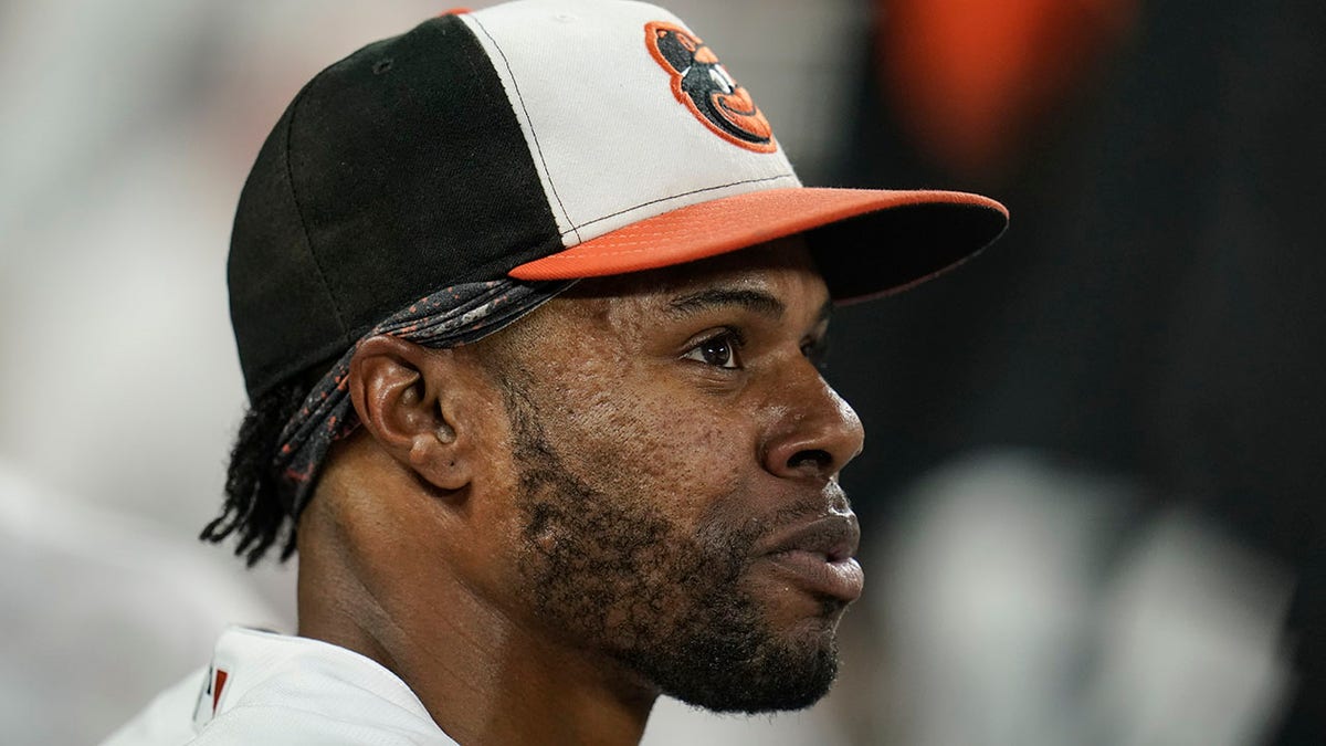 Cedric Mullins in dugout