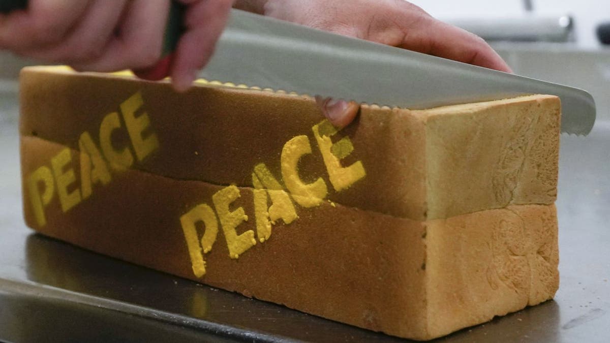 Italian baker Matteo Cunsolo makes peace bread