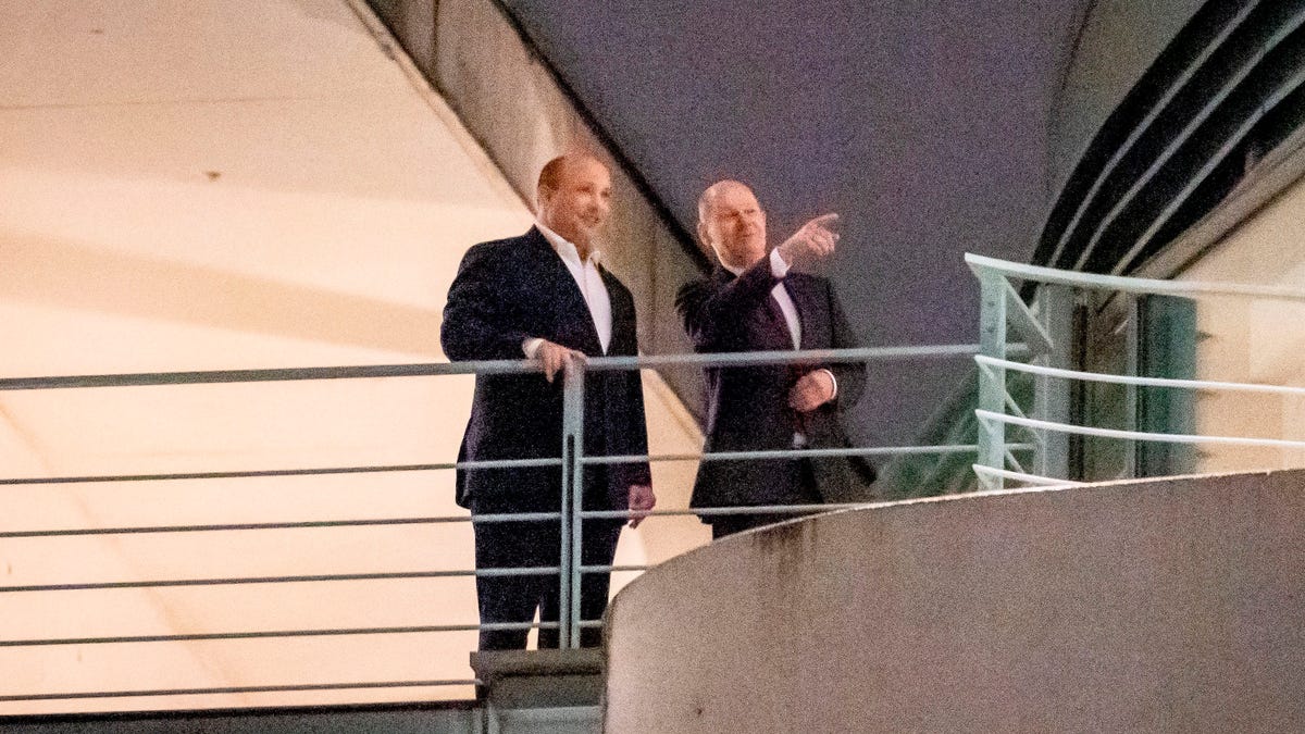 German Chancellor Olaf Scholz, right, stands next to Israeli Prime Minister Naftali Bennett on the terrace of the Federal Chancellery, in Berlin, Germany, Saturday, March 5, 2022. Bennett arrived in Berlin from Moscow after a meeting with Russian President Vladimir Putin at the Kremlin. 