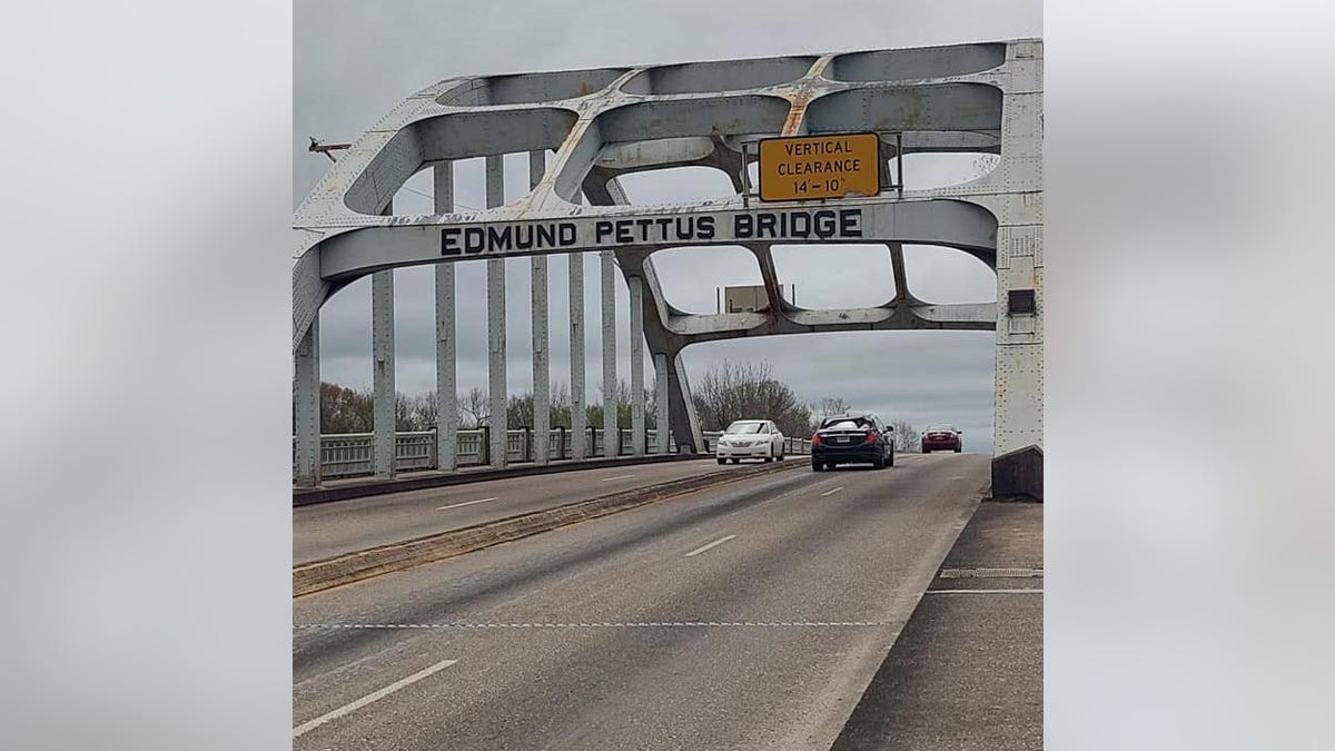 Edmund Pettus Bridge