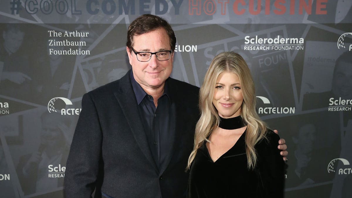 Bob Saget and wife Kelly Rizzo on the red carpet