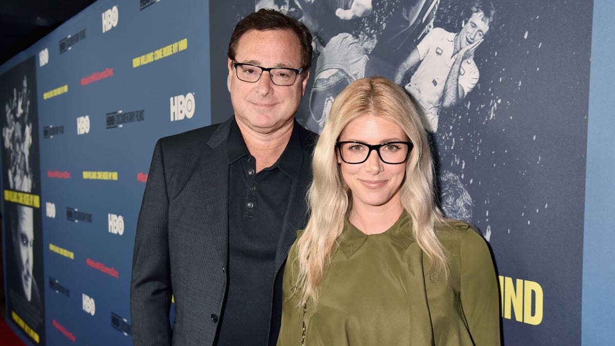 Bob Saget and Kelly Rizzo on the red carpet