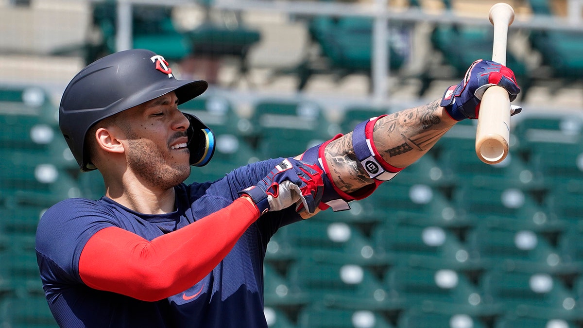 Carlos Correa in Twins batting practice