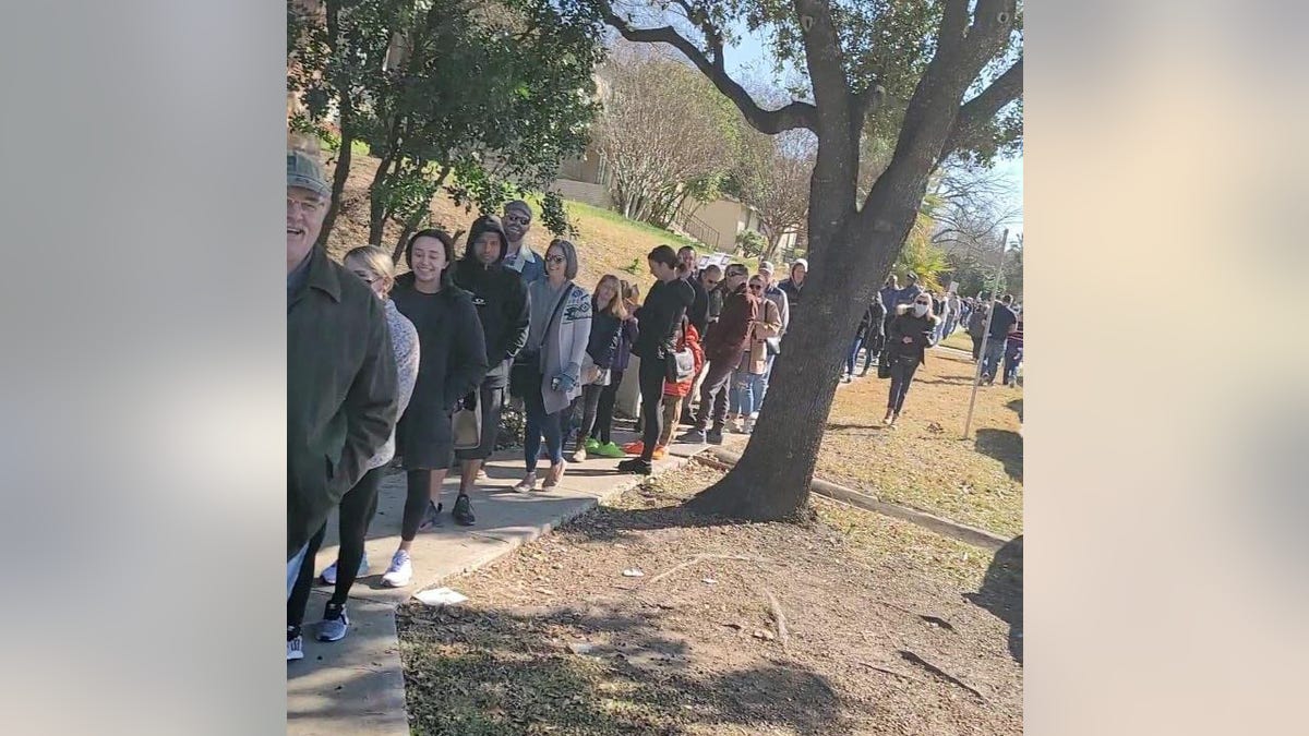 The line outside Laika Cheesecake and Espresso