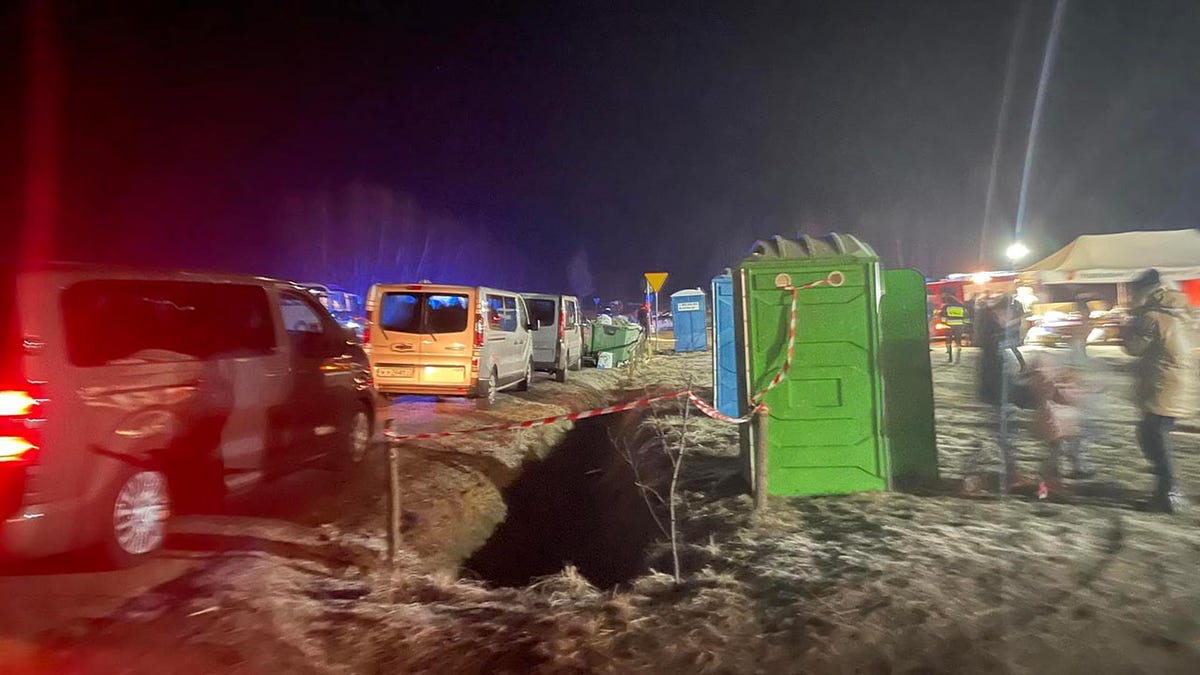 Vans at the Poland-Ukraine border