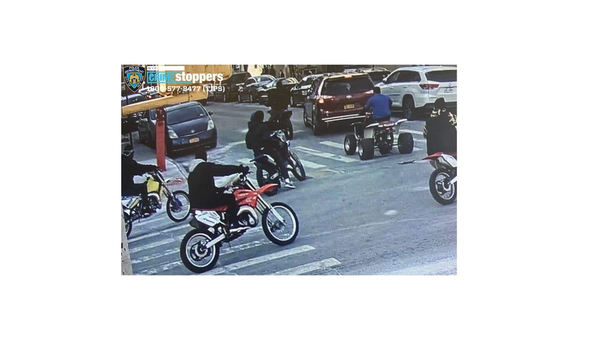 NYC dirt bikers assault father, son