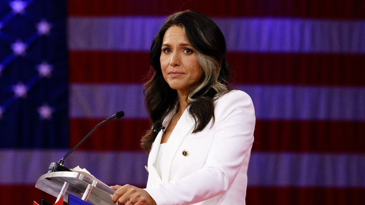 Tulsi Gabbard speaking at CPAC in Florida