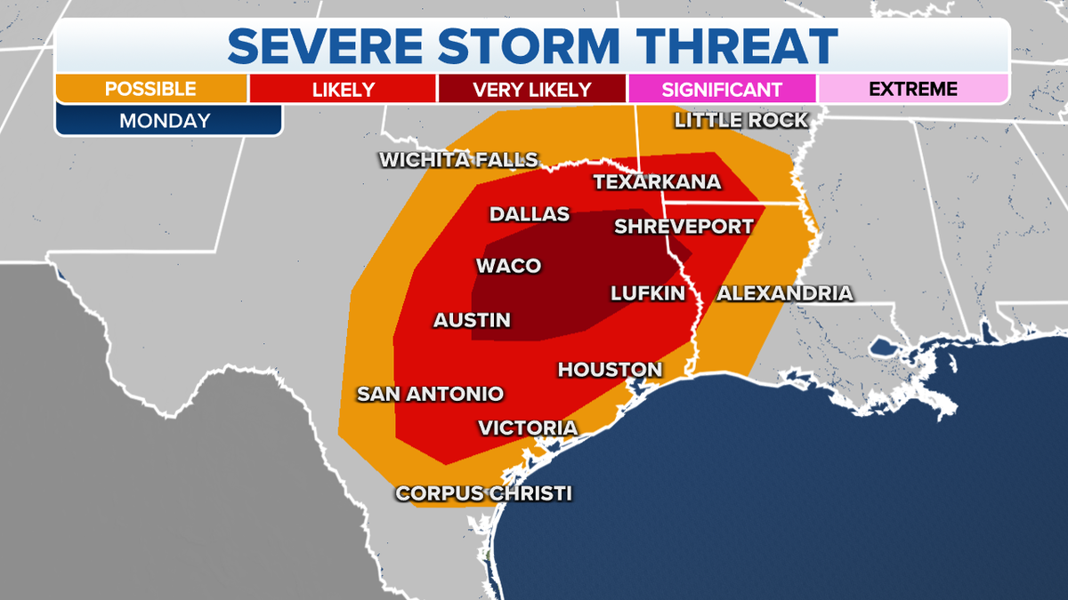 Gulf Coast severe storm threat